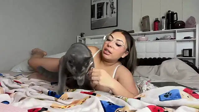 Snapshot of Lalaaxo chatting on March 5, 4:19 am Lalaaxo online show from March 5, 4:19 am