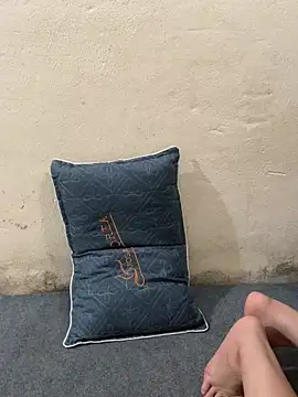  Andy 08 online show from April 23, 8:11 pm