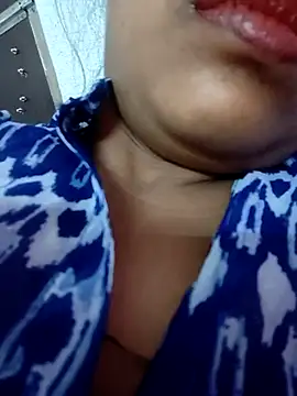 Hot-Tinaa online show from March 14, 12:39 am