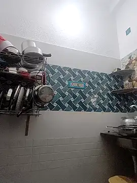 Hot-Tinaa online show from April 11, 2:38 am