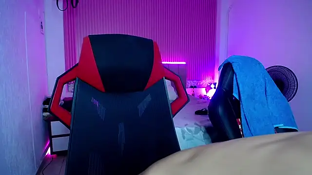 sonic jess07 online show from March 25, 8:42 am