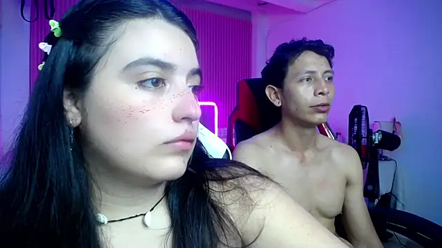 Snapshot of sonic_jess07 chatting on May 10, 12:05 am sonic jess07 online show from May 10, 12:05 am