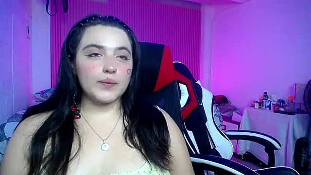 Snapshot of sonic_jess07 chatting on May 12, 3:36 am sonic jess07 online show from May 12, 3:36 am