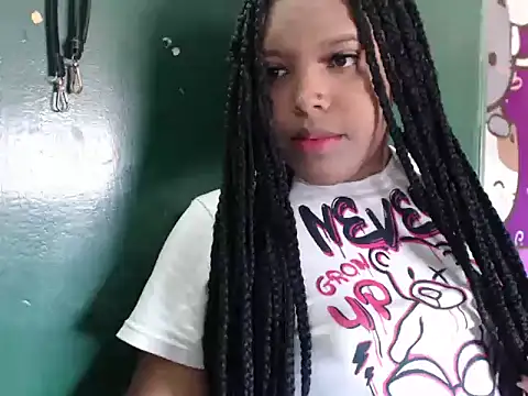 Snapshot of ShanayapkopRs chatting on May 15, 1:07 pm ShanayapkopRs online show from May 15, 1:07 pm
