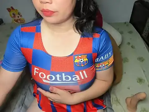 Tinaly18 online show from June 19, 12:09 pm