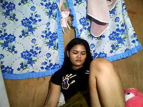 PinaySkinnyJust18 online show from June 9, 9:54 am
