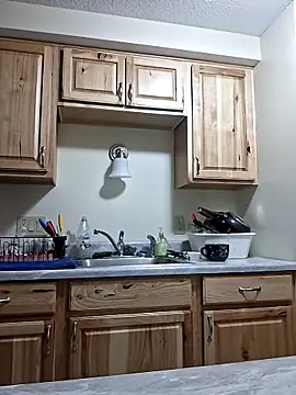 Ashlovescannabis online show from March 8, 2:10 pm