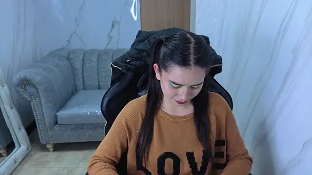 Qetsyah tf online show from February 23, 1:52 pm