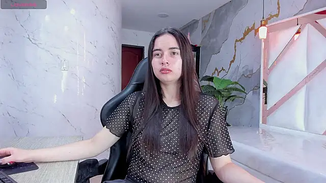 Qetsyah tf online show from April 18, 1:37 pm