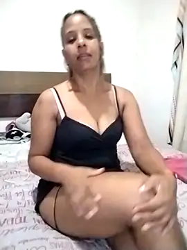 Allegraangels online show from February 3, 12:21 pm