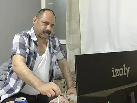 Snapshot of Biracikral chatting on July 3, 7:20 pm Biracikral online show from July 3, 7:20 pm