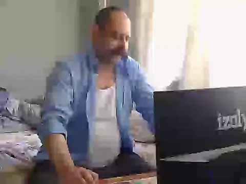 Snapshot of Biracikral chatting on July 5, 12:56 pm Biracikral online show from July 5, 12:56 pm