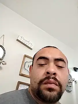 Snapshot of daringprince chatting on February 20, 4:51 pm daringprince online show from February 20, 4:51 pm