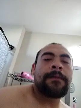 Snapshot of daringprince chatting on March 16, 12:27 am daringprince online show from March 16, 12:27 am