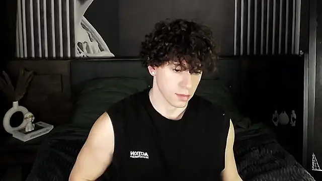 TylerGibson online show from March 13, 1:56 am