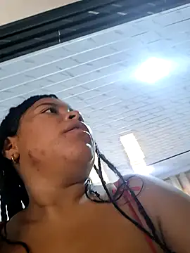 Snapshot of Sweet-Dirty-Storm chatting on July 19, 5:05 pm Sweet-Dirty-Storm online show from July 19, 5:05 pm