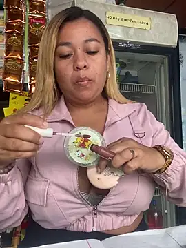 veronica414 online show from April 26, 7:33 pm