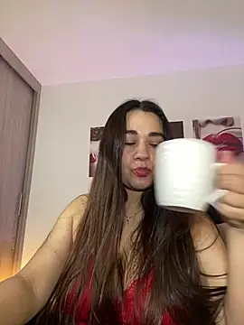 Snapshot of saray_mendozaa chatting on July 14, 9:31 pm saray mendozaa online show from July 14, 9:31 pm