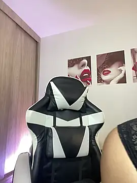 Snapshot of saray_mendozaa chatting on July 23, 1:58 am saray mendozaa online show from July 23, 1:58 am