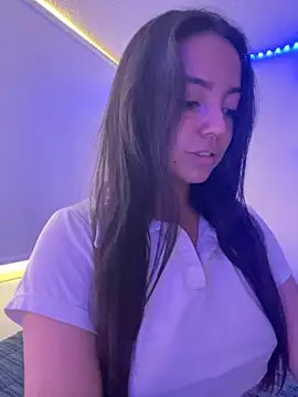 laraa rous online show from April 21, 5:39 pm