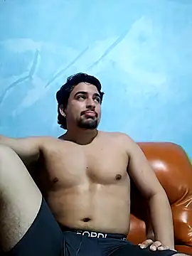 AxelWhitte online show from February 13, 6:48 pm