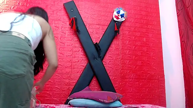 juliette18rose online show from February 23, 7:33 pm