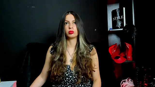GoddesLeila online show from July 10, 1:47 pm