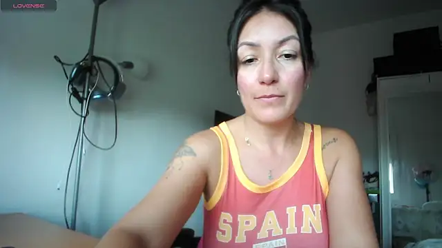 Yulian Milf online show from July 10, 2:30 pm