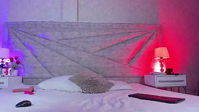 RousSweet- online show from March 9, 10:14 pm