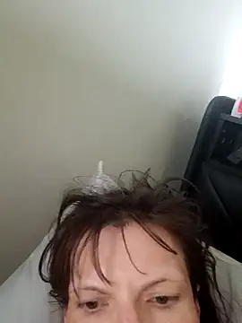 coriplaymate229848 online show from April 21, 10:56 pm