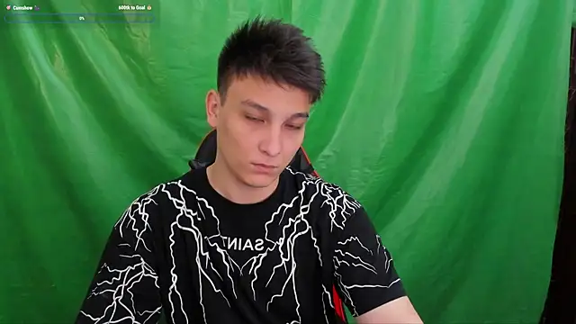 Snapshot of Justin_time111 chatting on June 22, 2:03 pm Justin time111 online show from June 22, 2:03 pm