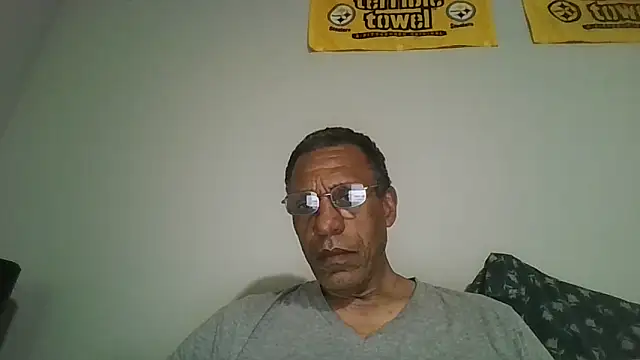 Snapshot of swimmer2496 chatting on April 28, 7:13 am swimmer2496 online show from April 28, 7:13 am