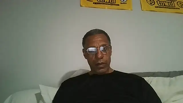 Snapshot of swimmer2496 chatting on June 21, 2:03 am swimmer2496 online show from June 21, 2:03 am