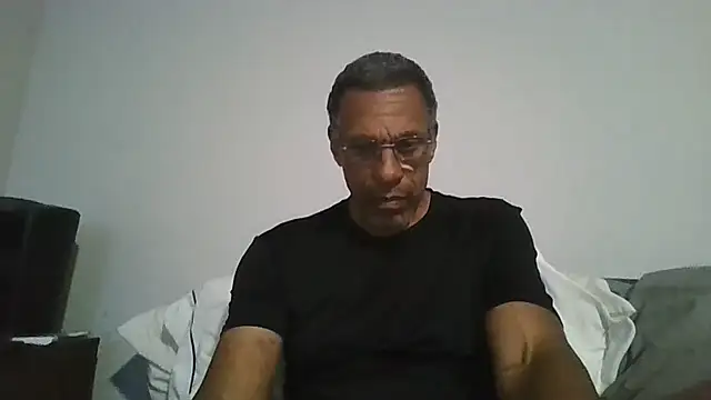 Snapshot of swimmer2496 chatting on June 29, 2:18 am swimmer2496 online show from June 29, 2:18 am