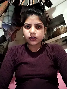 Snapshot of Radha_hot chatting on February 12, 5:24 am Radha hot online show from February 12, 5:24 am