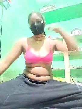 Snapshot of Cute__tanu chatting on February 2, 3:16 am Cute tanu online show from February 2, 3:16 am