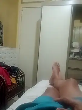 valrj online show from April 23, 11:18 pm