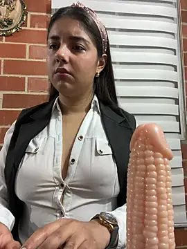 A-uroora online show from March 6, 8:11 am