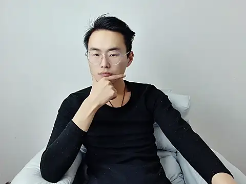 Snapshot of Aint686 chatting on February 1, 10:47 am Aint686 online show from February 1, 10:47 am