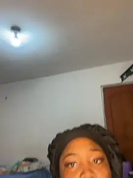 Snapshot of Dominicvincell chatting on March 7, 3:09 pm Dominicvincell online show from March 7, 3:09 pm