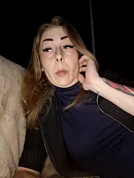 dewimp1 online show from April 18, 7:58 pm