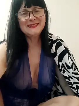 AliceSwan57 online show from April 21, 6:44 pm