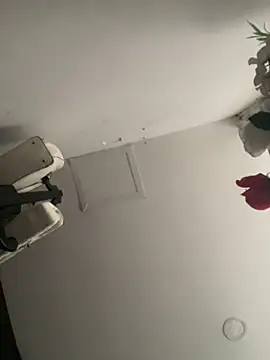 JuliaaVega online show from April 11, 11:14 am