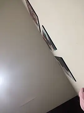 JuliaaVega online show from April 15, 11:39 am