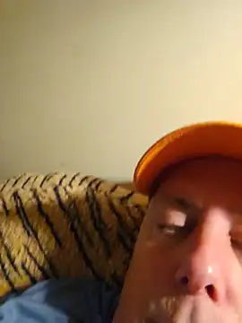 Snapshot of Martin_dick78 chatting on May 16, 7:12 pm Martin dick78 online show from May 16, 7:12 pm