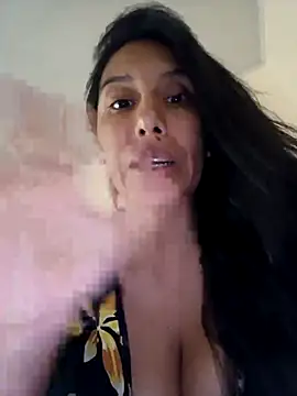 LizaLorini online show from April 25, 5:43 pm