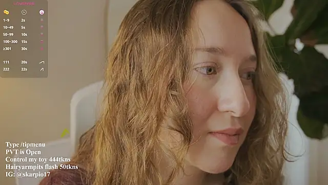 Scarlett NoirMuse online show from April 19, 3:11 pm