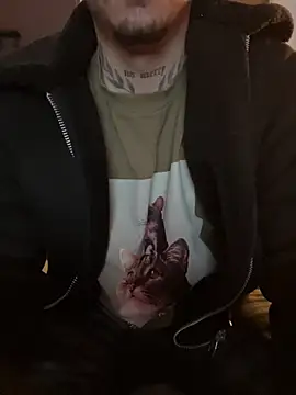 InkedGuy1 online show from March 1, 9:28 pm