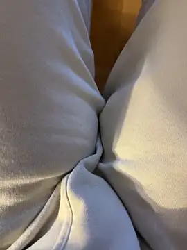 InkedGuy1 online show from April 2, 8:28 pm