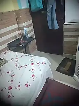 ZyphiaLive online show from April 22, 7:59 pm